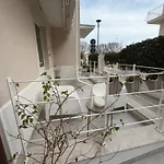 125metrisulmare 1 Urbani Bed & Breakfast 3*